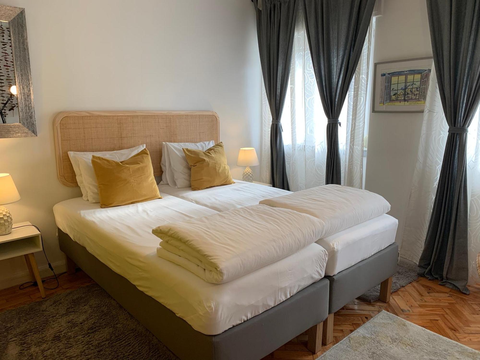 Beautiful Private Room Next To Lisbon - New Paço de Arcos Exterior foto